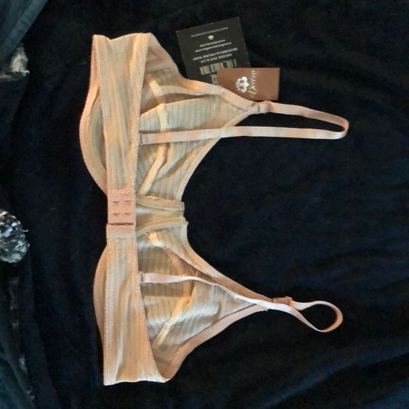Bra by Beyoncé Dereon - Picture 2 of 2